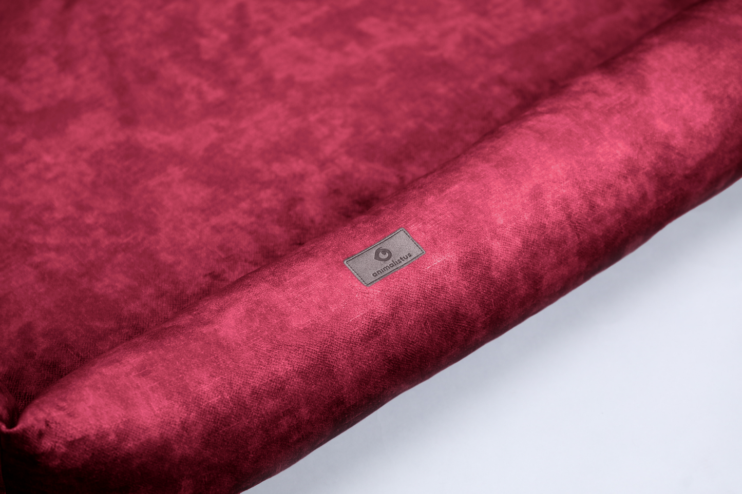 Dog bed with sides | 2-sided | RUBY RED | animalistus