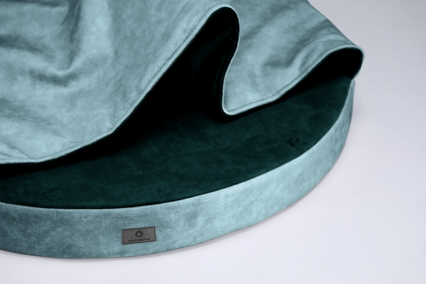 Cozy cave dog bed | ComfySupport+ | DUSTY GREEN+EMERALD GREEN | animalistus