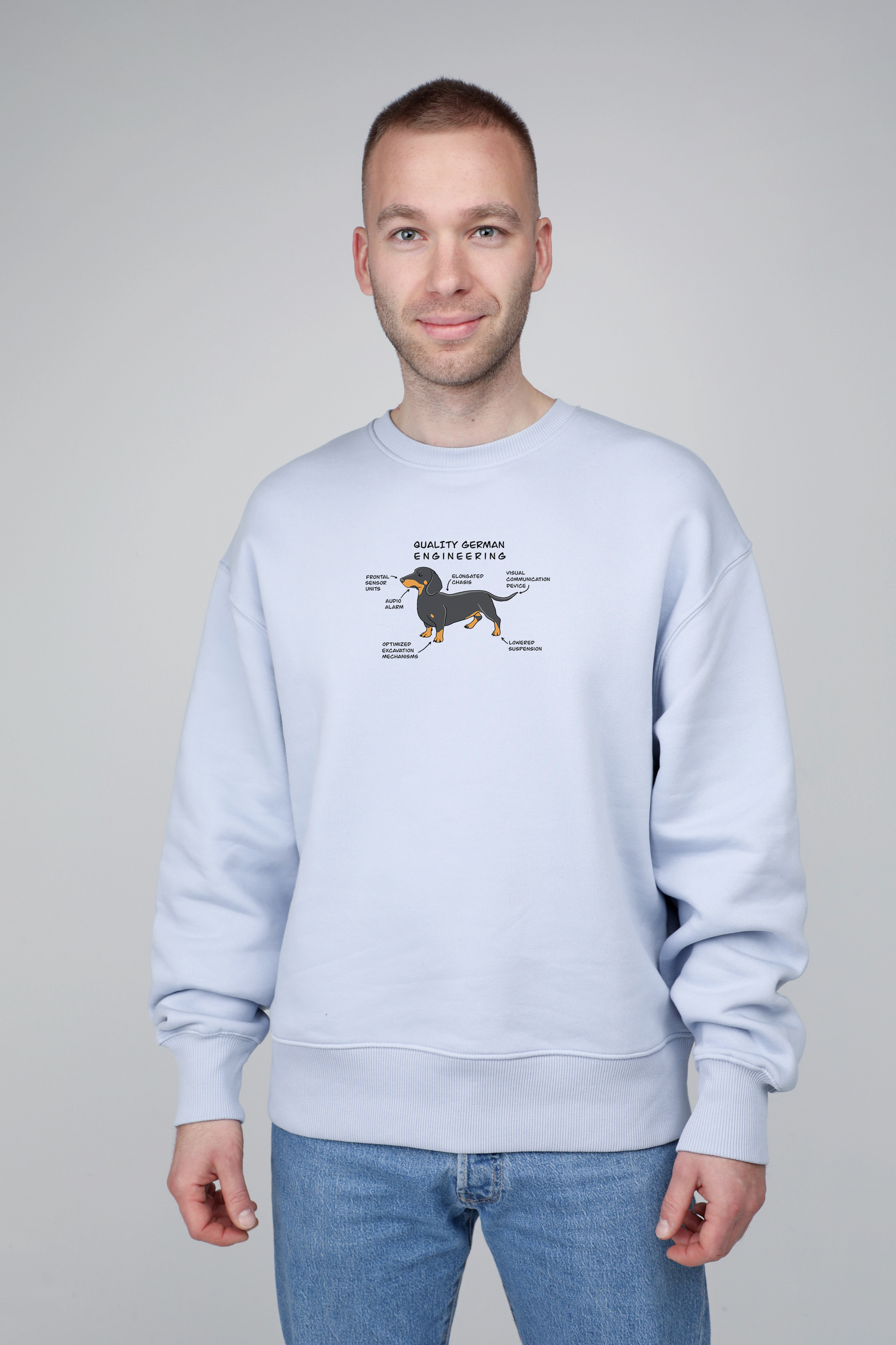 Automotive dog | Crew neck sweatshirt with dog. Oversize fit | Unisex | animalistus