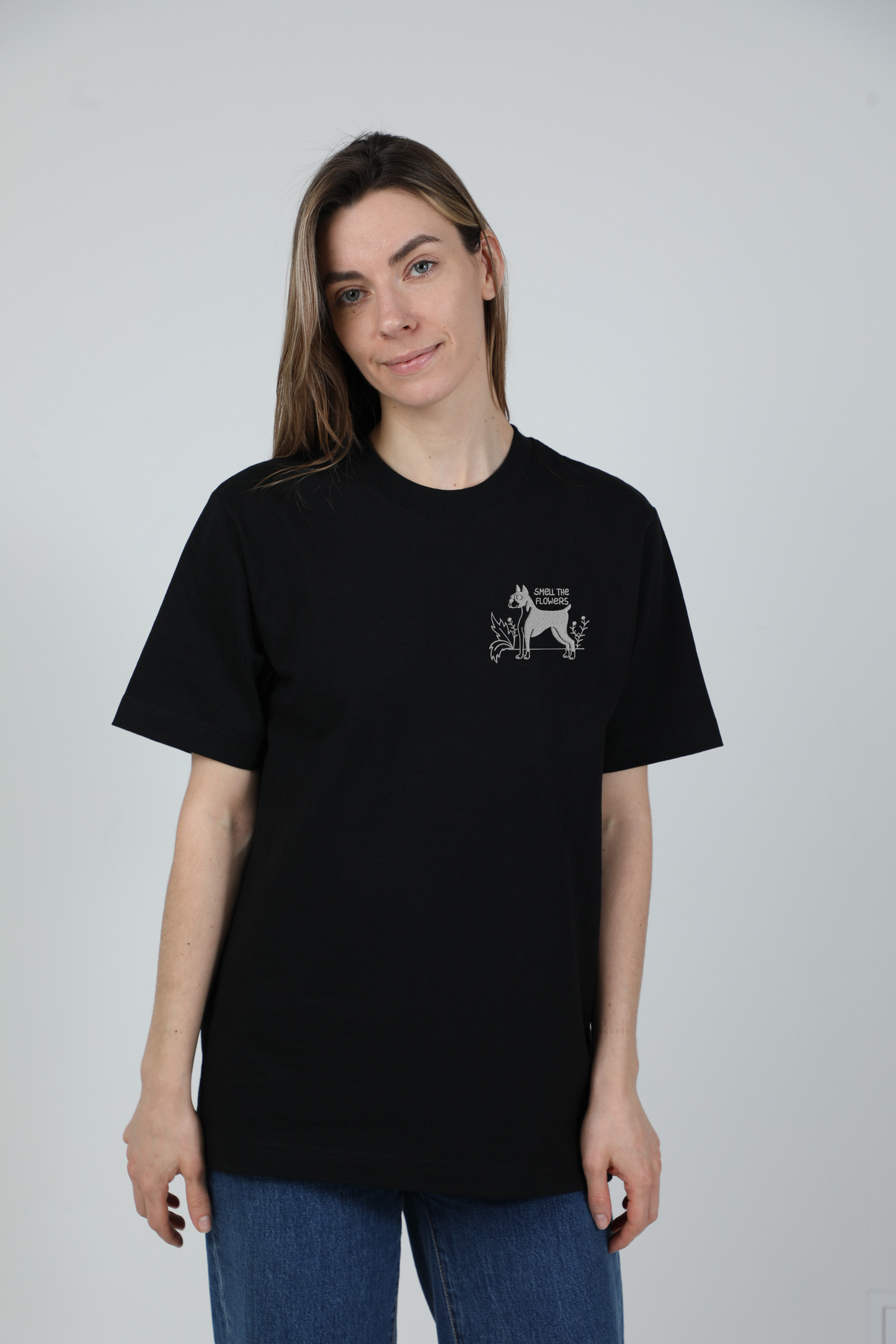Smell the flowers | Heavyweight T-Shirt with embroidered dog. Oversized | Unisex