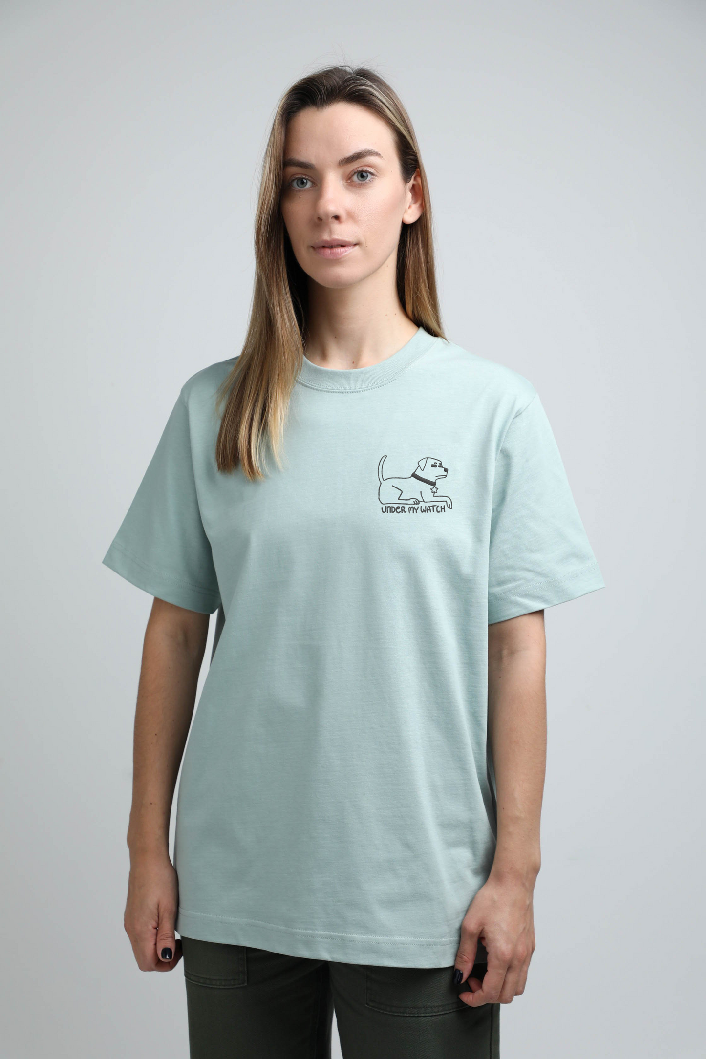 Under my watch | Heavyweight T-Shirt with embroidered dog. Oversized | Unisex | animalistus