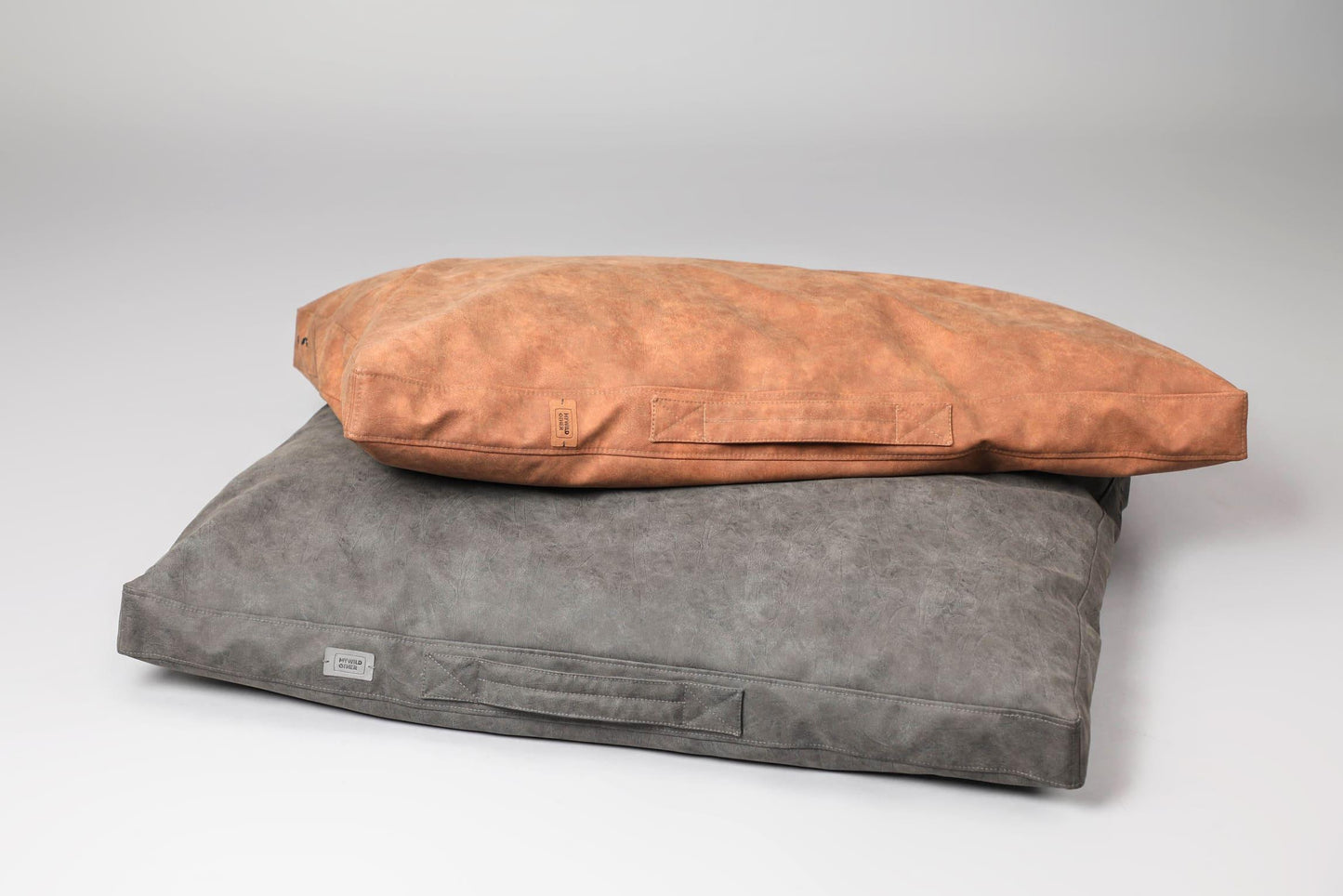 2-sided leather dog cushion bed. TAWNY BROWN - premium dog goods handmade in Europe by My Wild Other