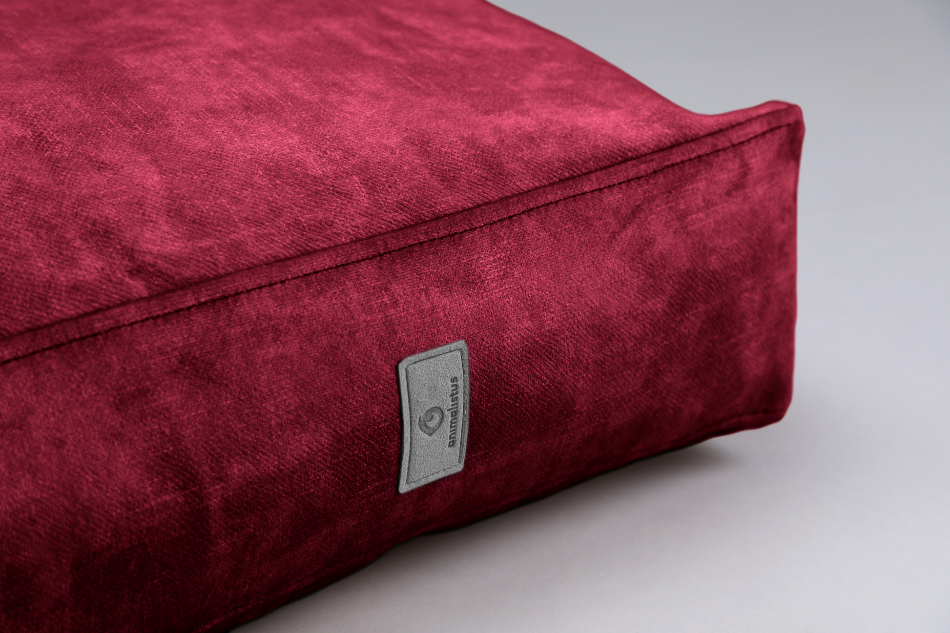 Dog cushion bed | LuxSoft | 2-sided | RUBY RED | animalistus