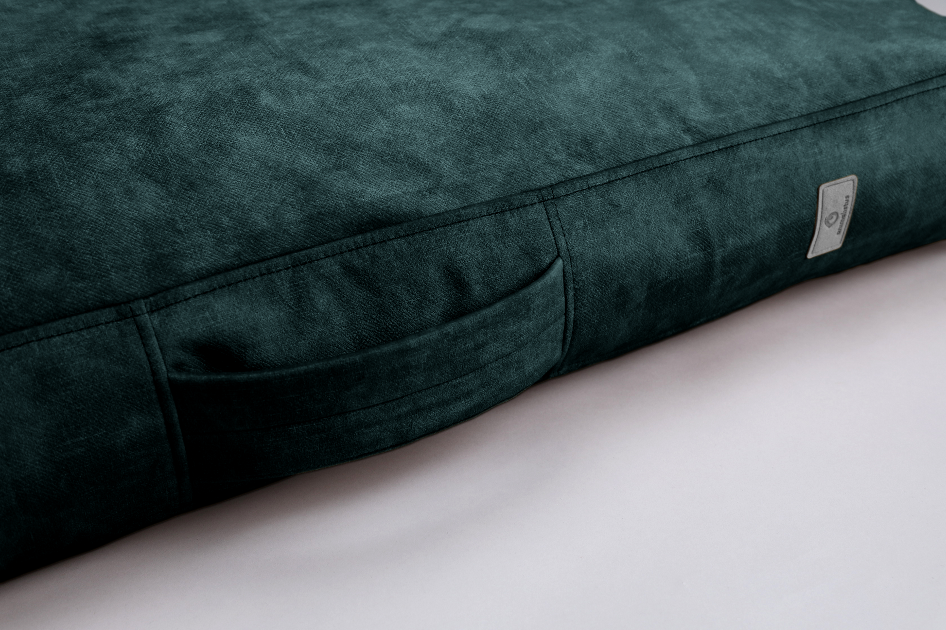 Dog cushion bed | LuxSoft | 2-sided | EMERALD GREEN | animalistus
