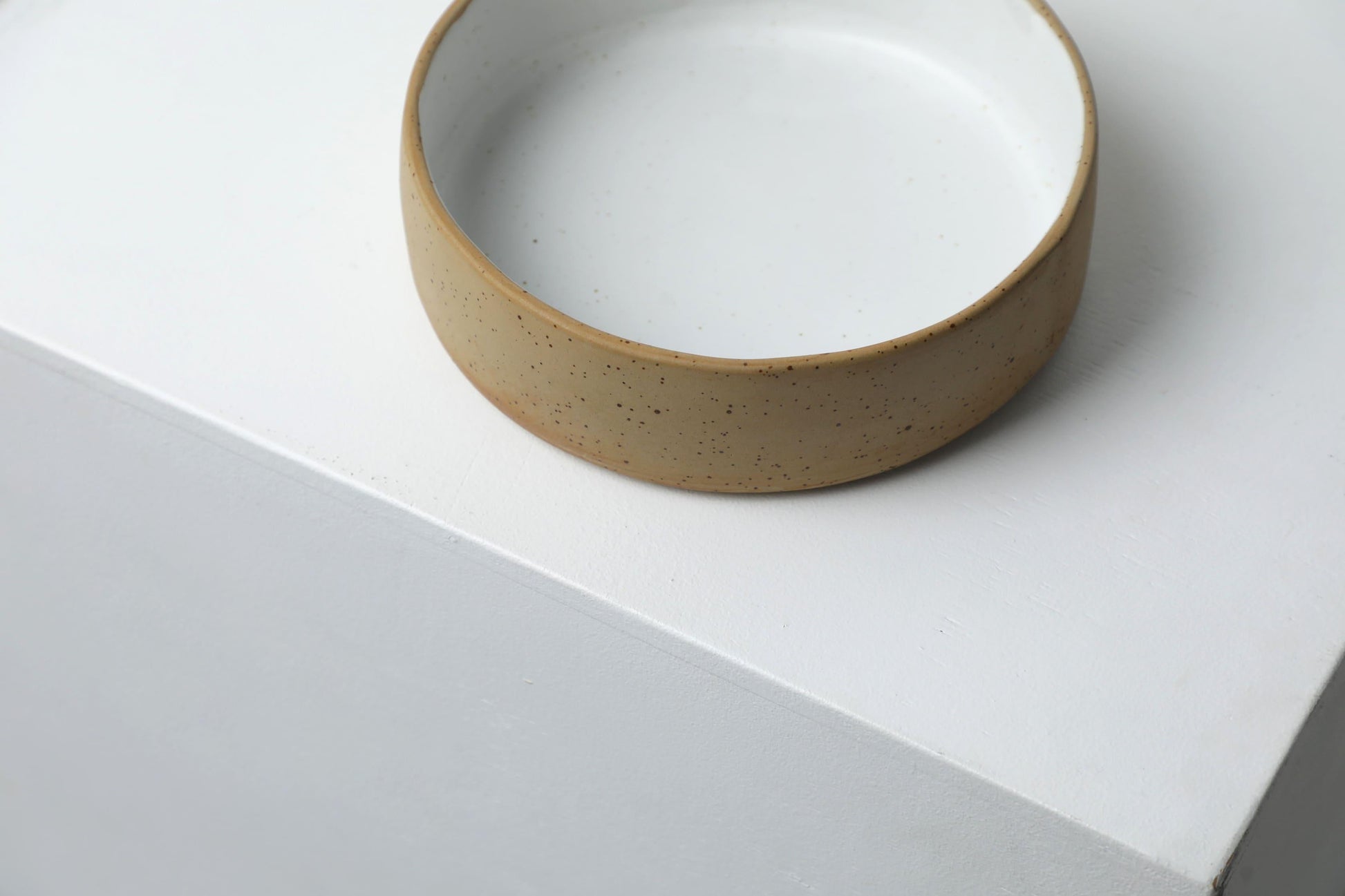 Raw+White HANDMADE CERAMIC dog bowls - premium dog goods handmade in Europe by My Wild Other