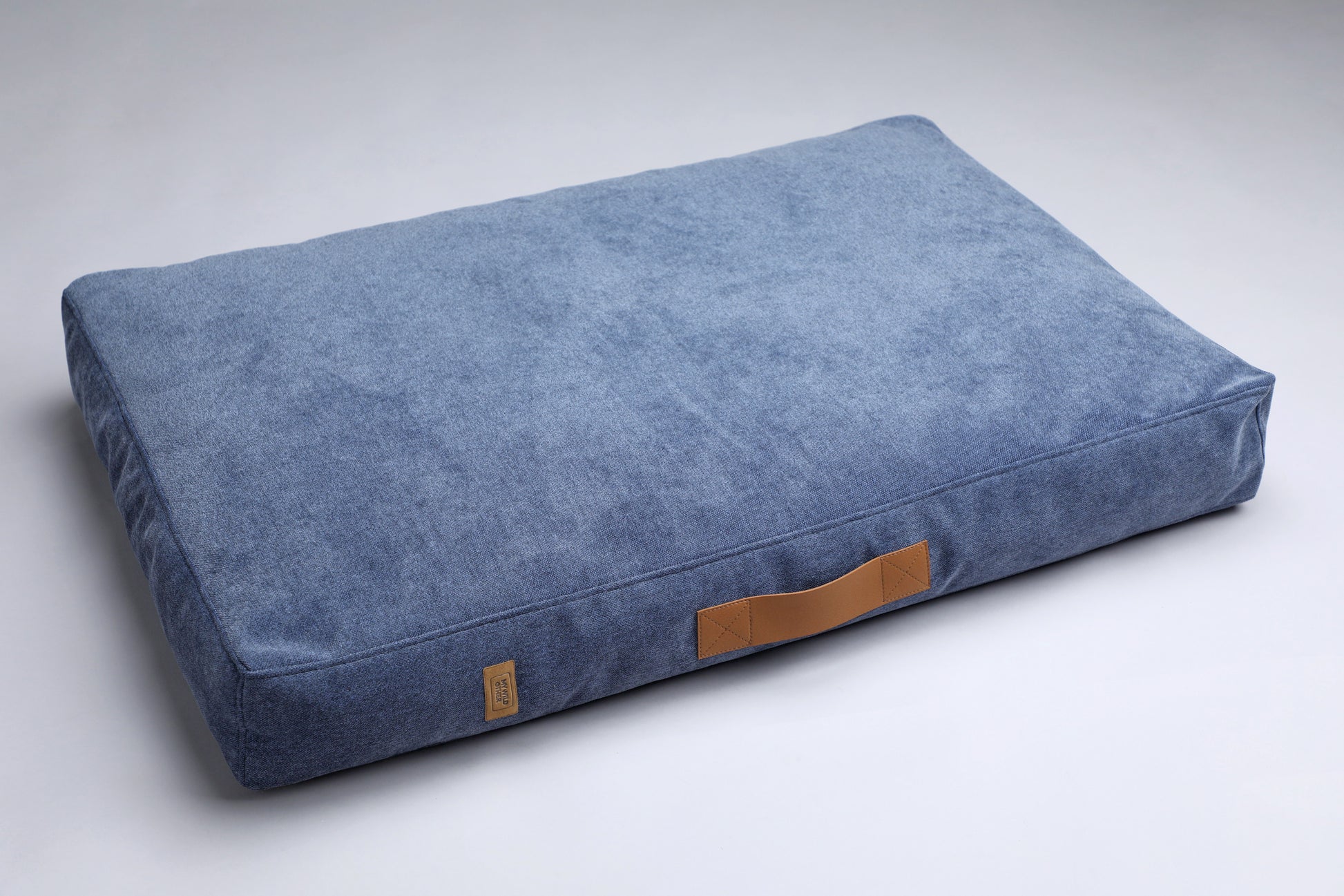 Scandinavian design dog bed | 2-sided | STEEL BLUE by My Wild Other