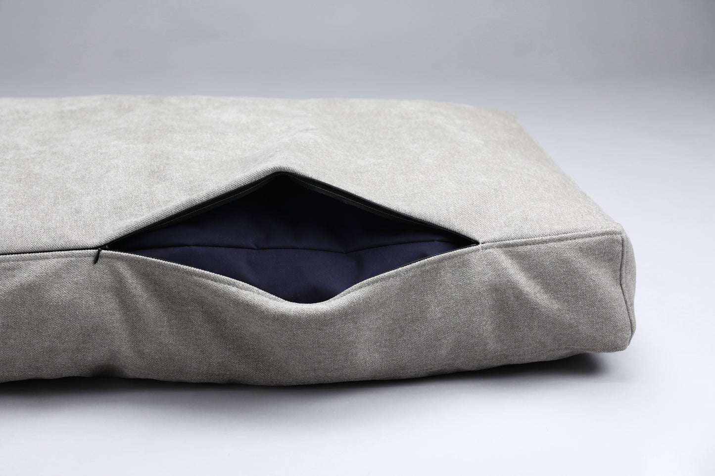Scandinavian design dog bed | 2-sided | LIGHT BEIGE by My Wild Other