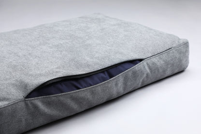 Scandinavian design dog bed | 2-sided | OSLO GREY by My Wild Other