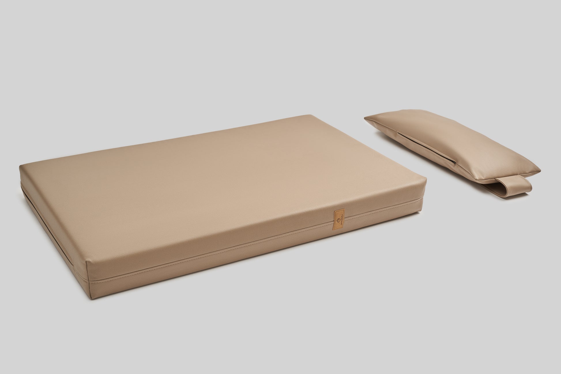 Leather-look dog bed | ComfySupport+ | 2-sided | ALMOND BEIGE | animalistus
