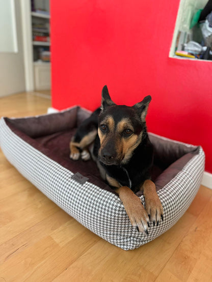 Modern dog bed with sides | 2-sided | HOUNDSTOOTH+TAUPE