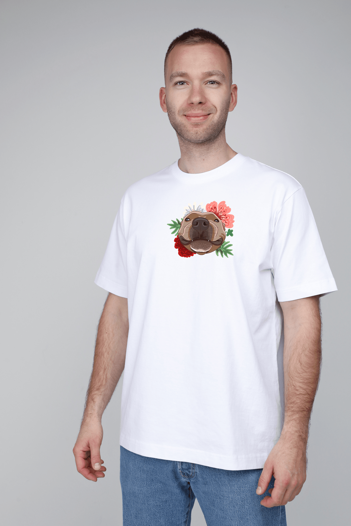 Serious dog with flowers | Heavyweight T-Shirt with dog. Oversized | Unisex - premium dog goods handmade in Europe by animalistus