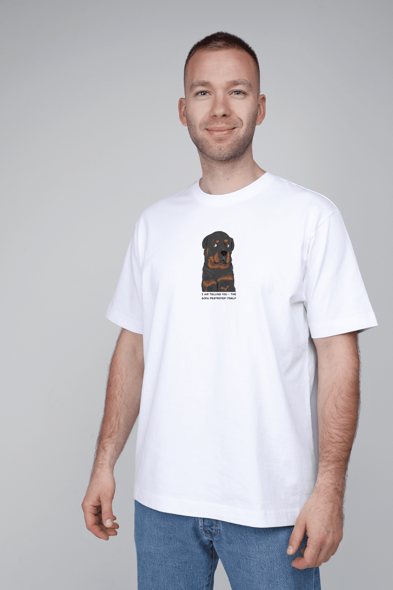 Sofa destroyer dog | Heavyweight T-Shirt with dog. Oversized | Unisex | animalistus