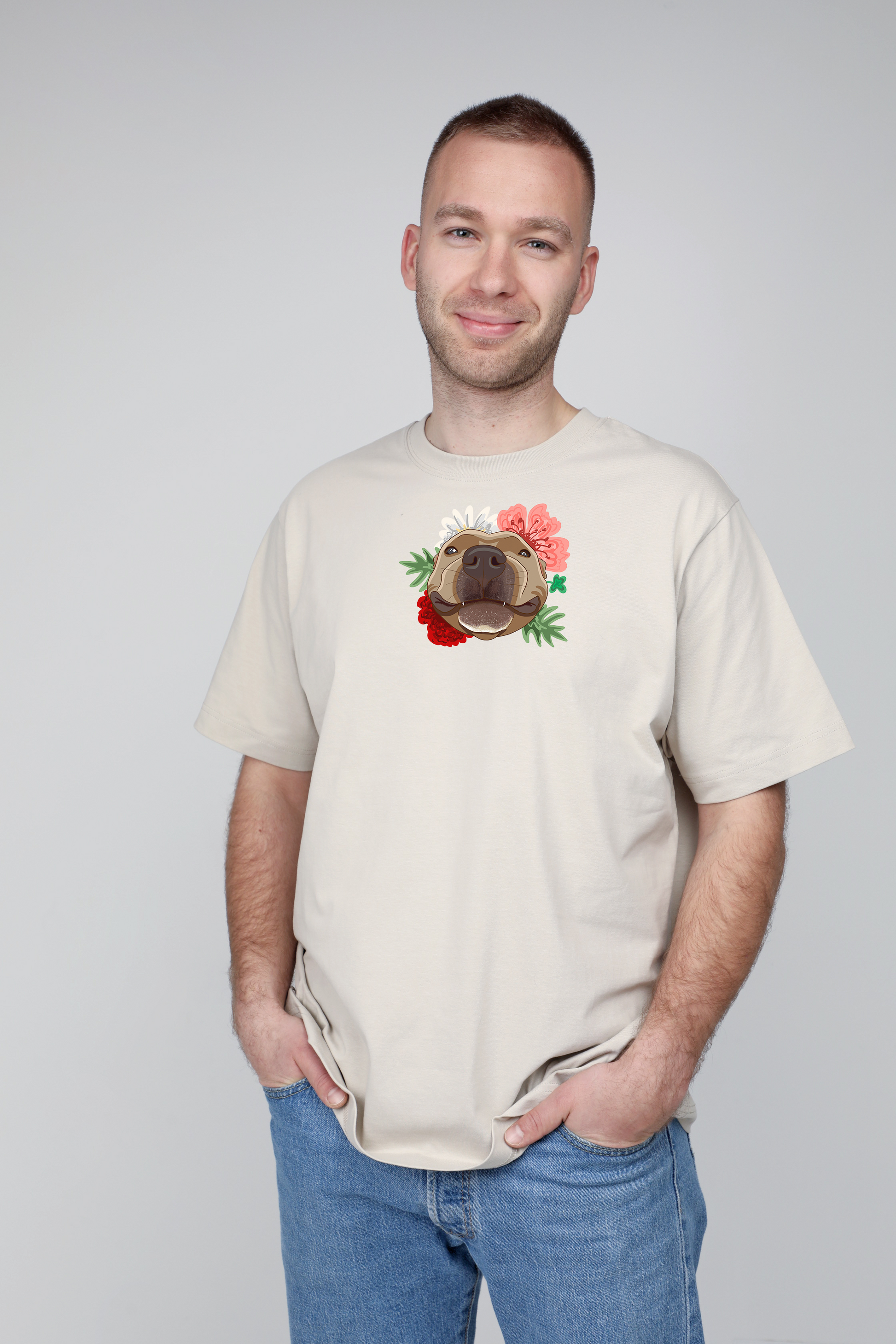 Serious dog with flowers | Heavyweight T-Shirt with dog. Oversized | Unisex | animalistus