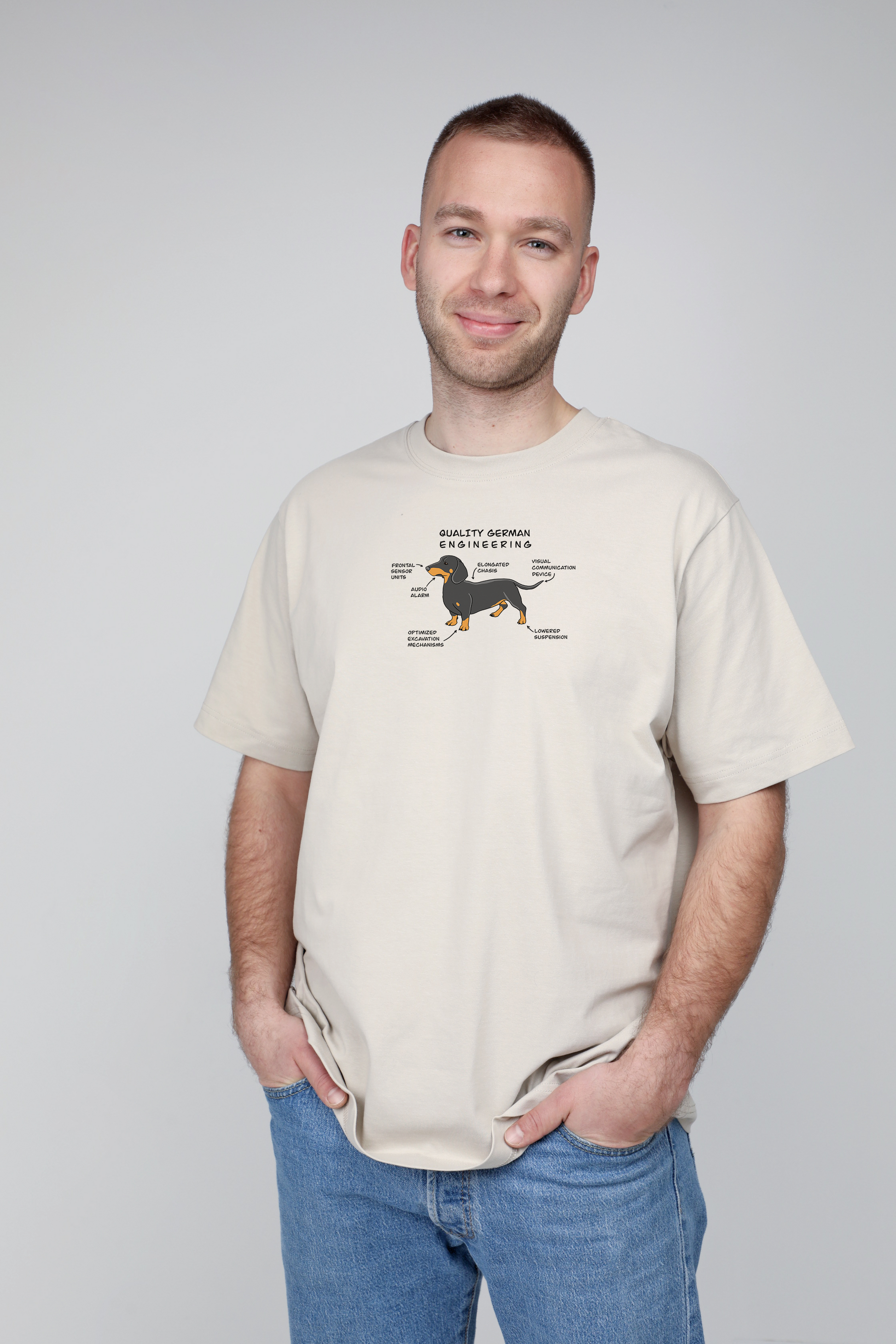 Automotive dog | Heavyweight T-Shirt with dog. Oversized | Unisex | animalistus