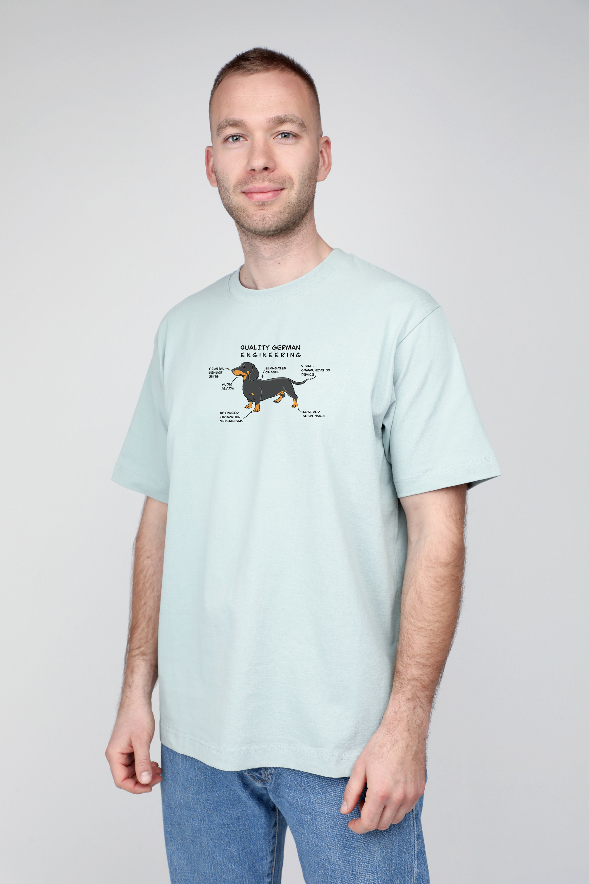 Automotive dog | Heavyweight T-Shirt with dog. Oversized | Unisex | animalistus