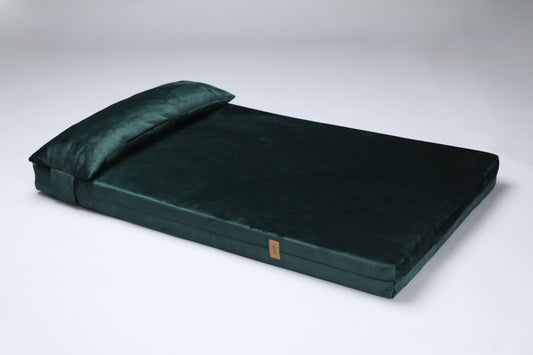 2-sided extra large & supportive dog bed. EMERALD GREEN - premium dog goods handmade in Europe by My Wild Other
