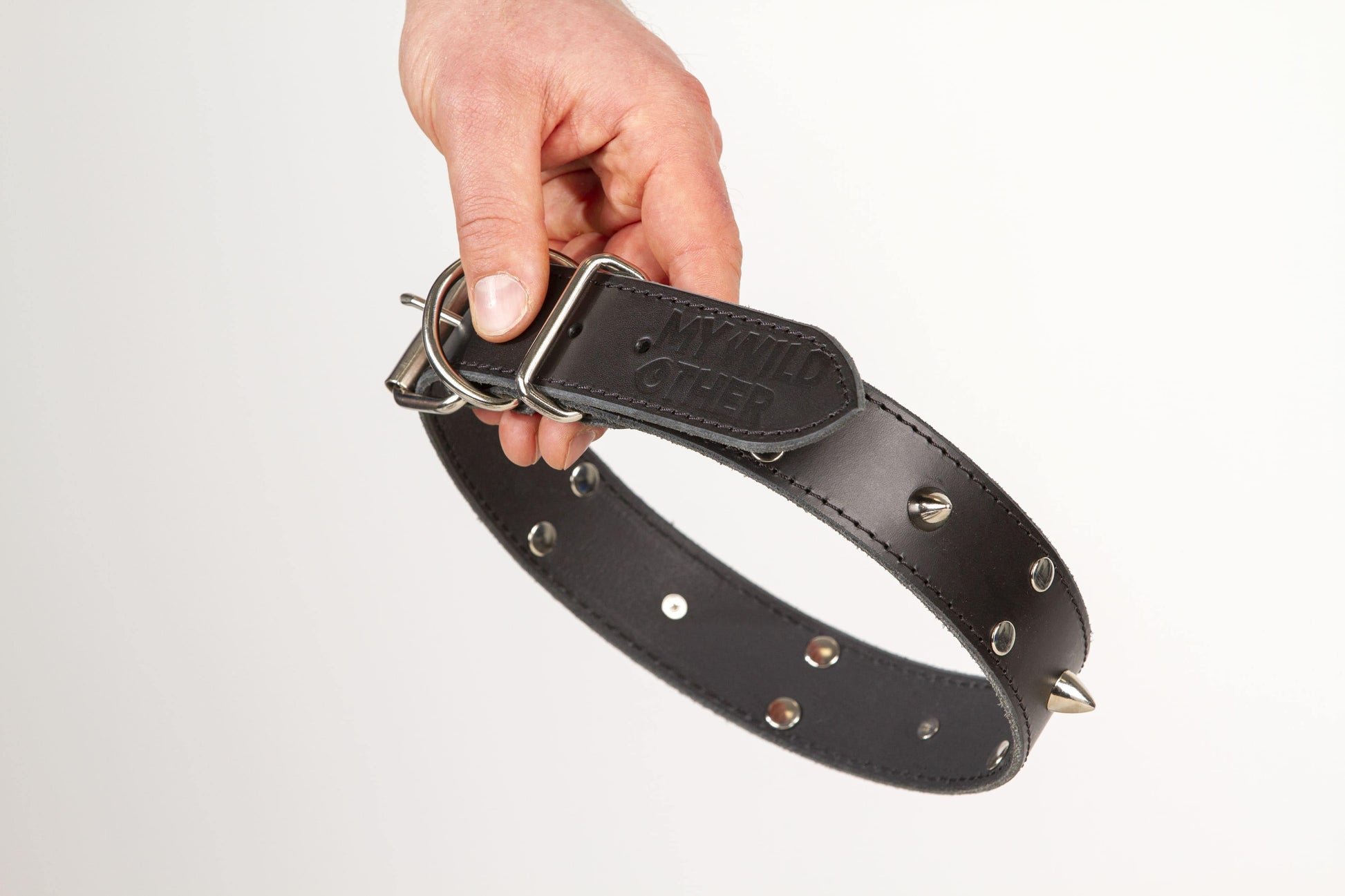 Handmade black leather STUDDED dog collar - premium dog goods handmade in Europe by animalistus