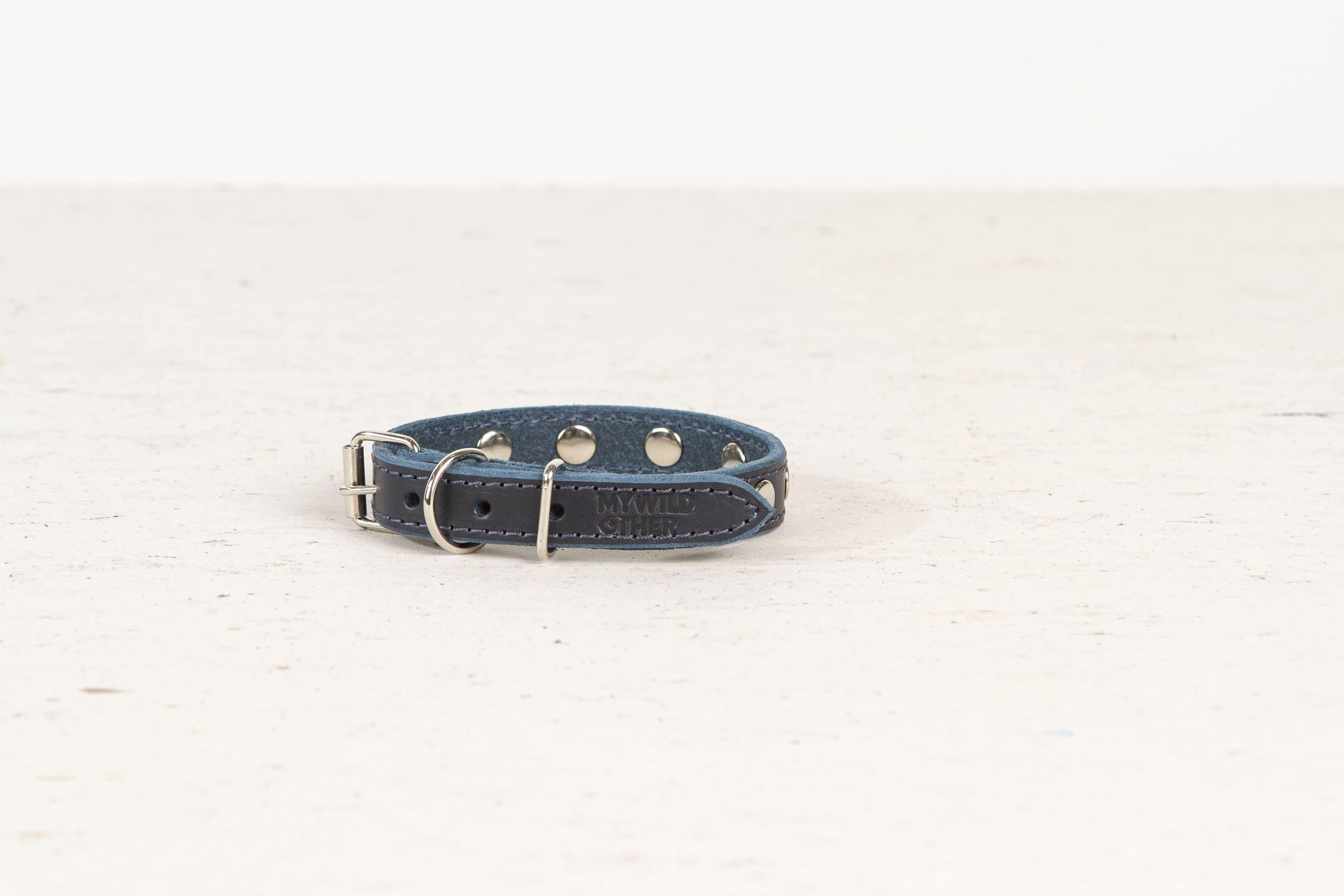 Handmade blue leather STUDDED dog collar - premium dog goods handmade in Europe by animalistus